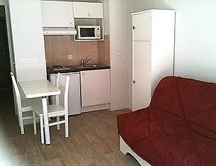 Le Ker Goh Lenn - Apartments Plescop 3*,  France